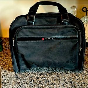 Hartman luggage carryon bag